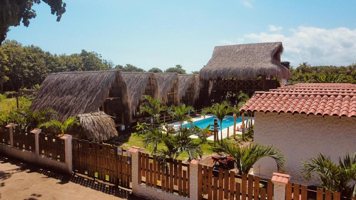 Hotel Palomino Sunrise Extérieur photo